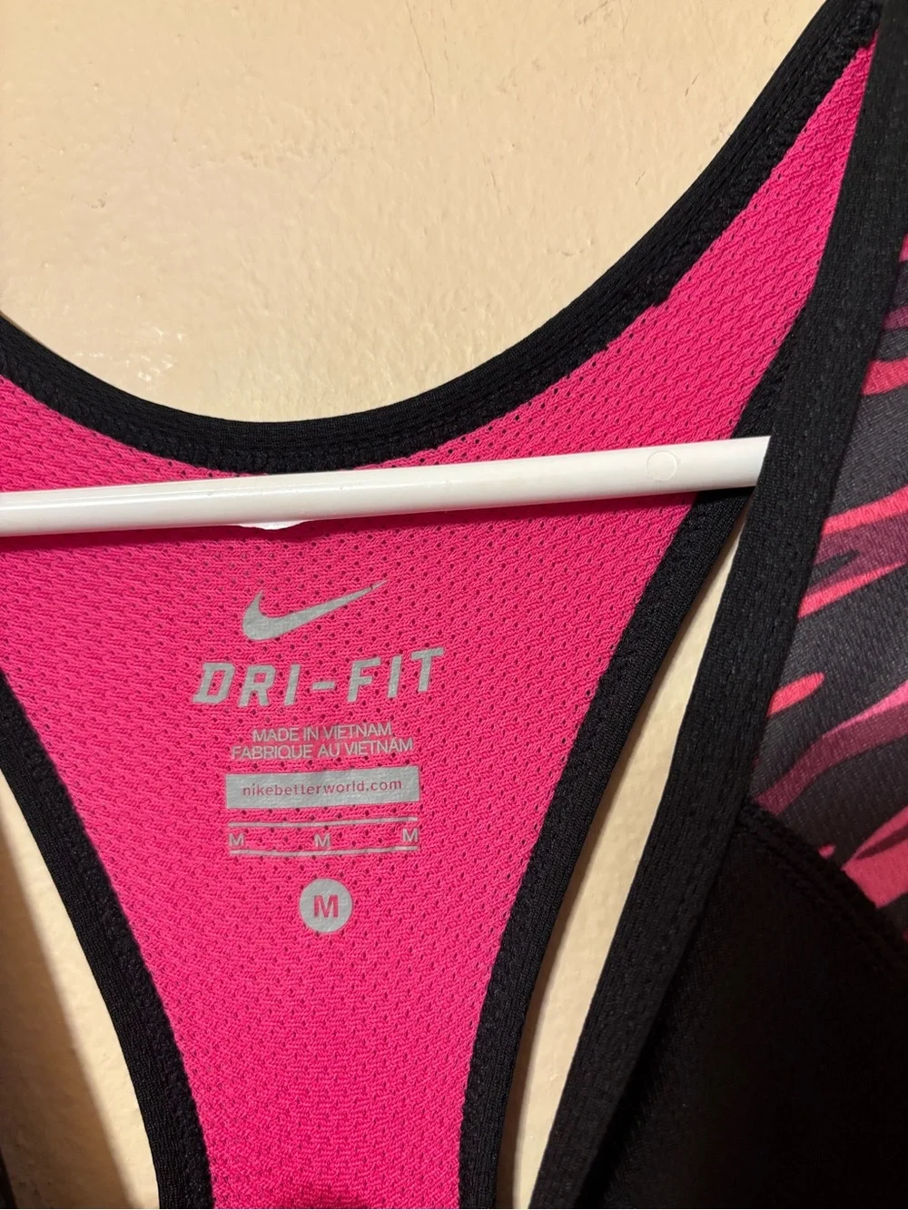 Nike Women's Black & Hot Pink Camp Racerback Performance Tank size M